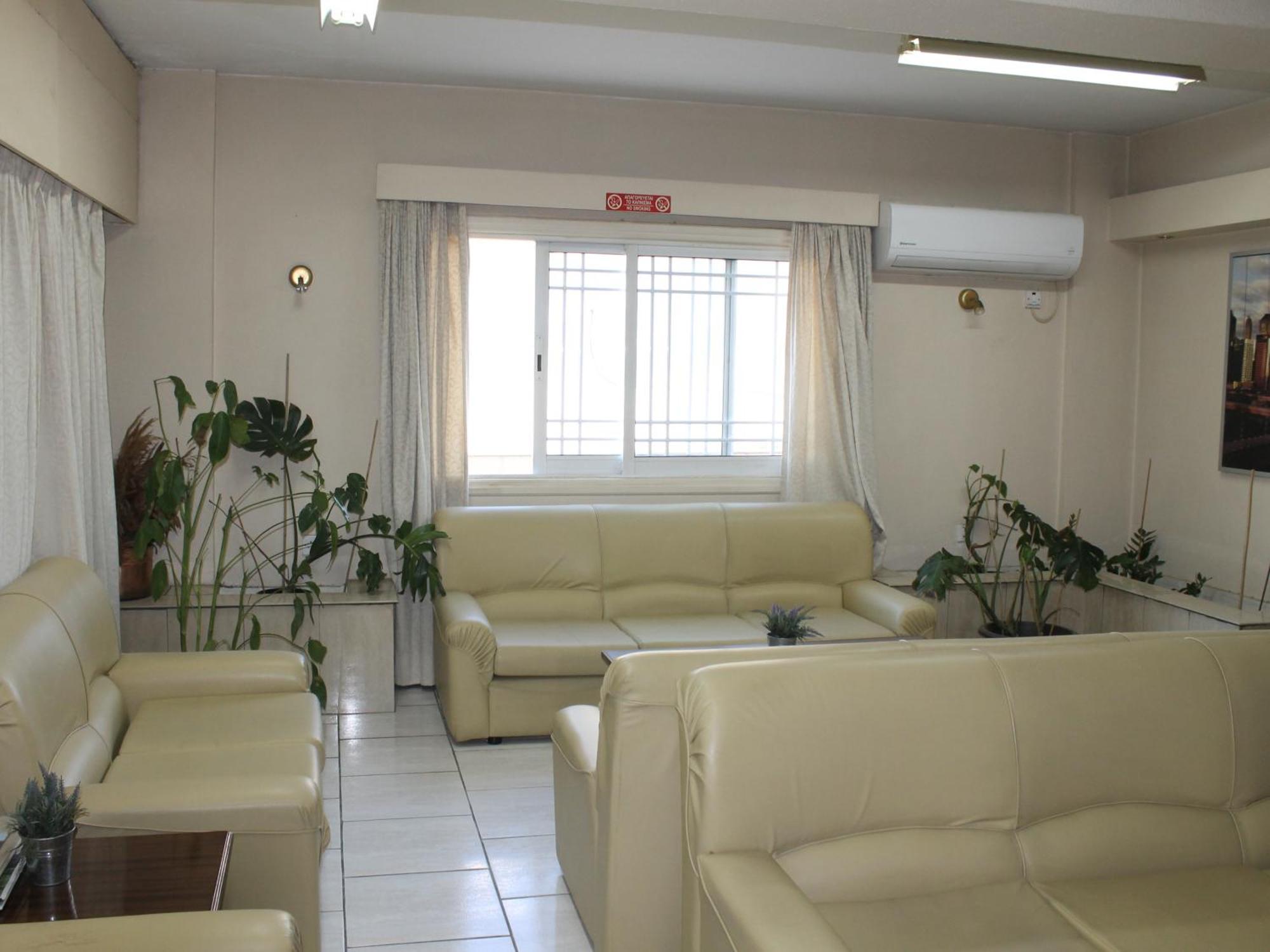Denis Hotel Nikosia Eksteriør bilde